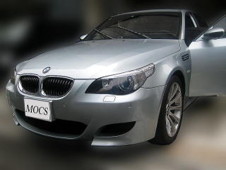 09f5 BMW M5 yA