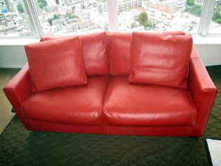 09�f 7�� ��l�|���\�t�@�[�@�S�̃J���[�g���[�g�����g