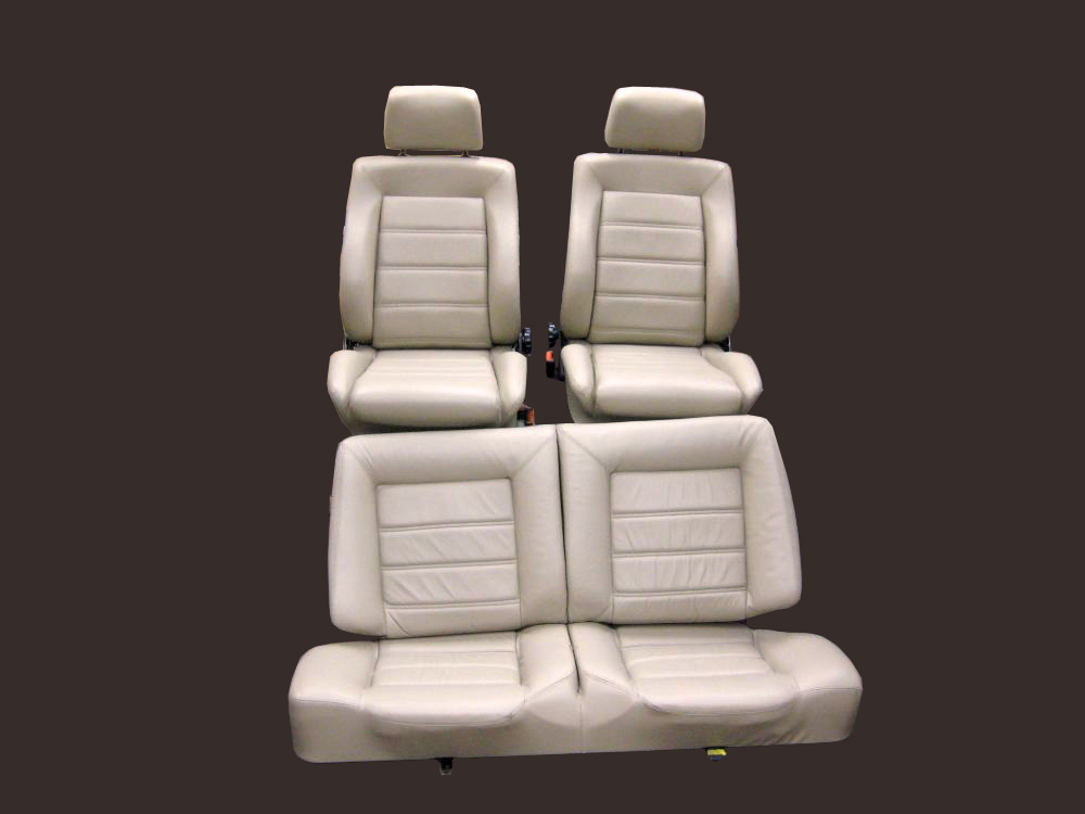 Volkswagen Golf �O��V�[�g�ꎮ ���t���b�V��